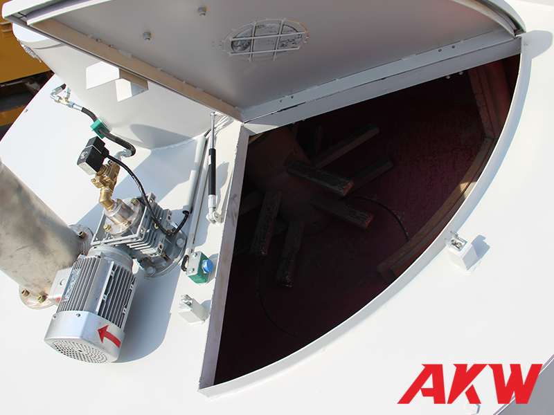 High pressure cleaning